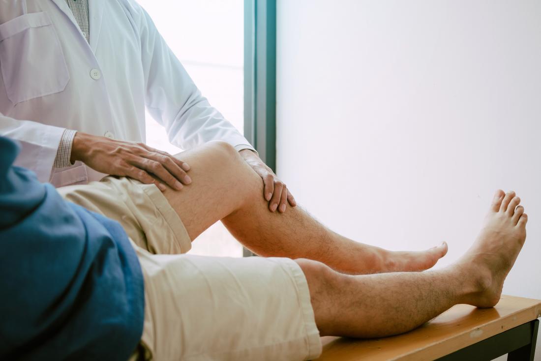 Bệnh phong tê thấp là gì? Nguyên nhân, triệu chứng và cách điều trị