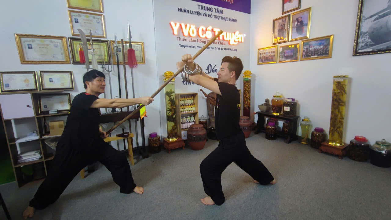 Hình ảnh thực hành võ thuật tại Trung tâm Y Võ Cổ Truyền